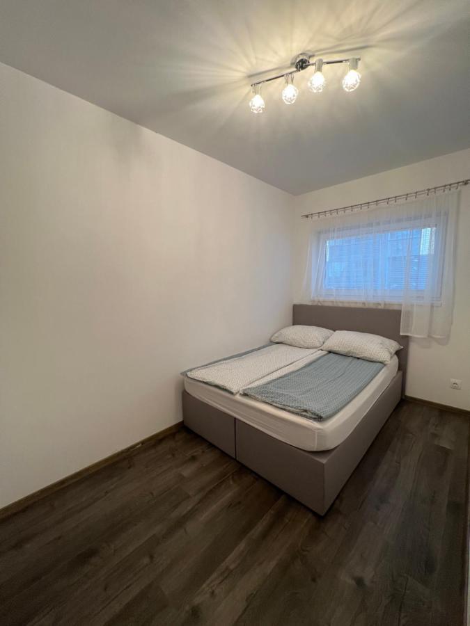Modern Apartman Szeged Exterior photo